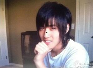 吴亦凡出道照片